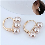 fine Korean style fashion sweetOL elegant Pearl personality ear stud buckle