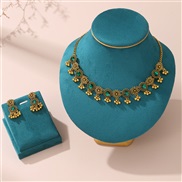 (SZ 7 3lvse) occidental style woman necklace ear stud set wind Metal Alloy ethnic style woman set