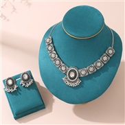 (SZ 7 5baik) occidental style woman necklace ear stud set wind Metal Alloy ethnic style woman set