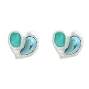 ( blue)bronze earring...