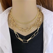 ( necklace Gold)occid...