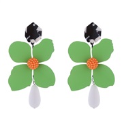 ( green)exaggerating long style multilayer flowers earrings Alloy drop Pearlearrings