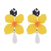 ( yellow)exaggerating long style multilayer flowers earrings Alloy drop Pearlearrings