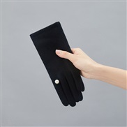 (Free Size )( blackD)Winter sheep velvet warm glove Korean style lady velvet warm mitten touch screen wool Pearl glove