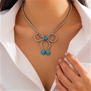 ( White k necklace 68...