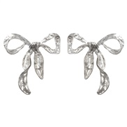 ( Silver) bow earrings all-Purpose temperament womanins wind high ear stud fashion personality Earring