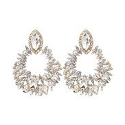 ( white)earrings tren...