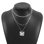 ( White k necklace) r...