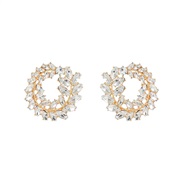 ( Gold)earrings super...