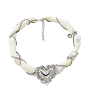 ( Silver)new retro Alloy love necklace Pearl chain occidental style diamond chain weave lady clavicle chain