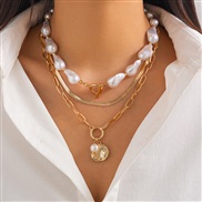 ( 1  Gold necklace 55...