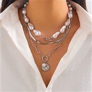 ( 1  White k necklace...