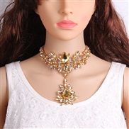 crystal gem flowers necklace  occidental style exaggerating fashion fashion woman