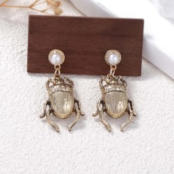 Personalized retro niche unique temperament alloy animal beetle earrings