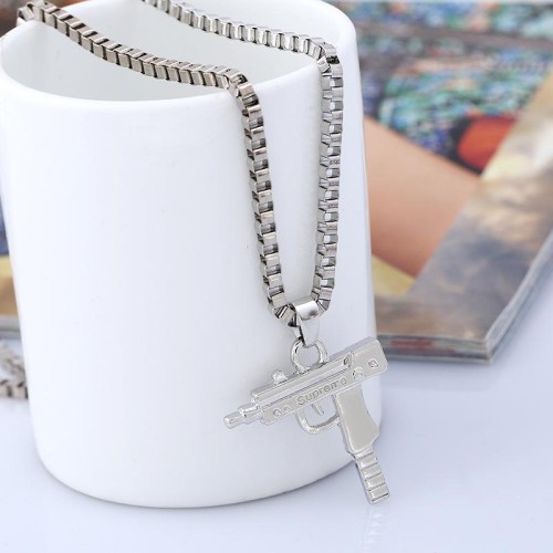 same style necklaceUPR pendant necklace