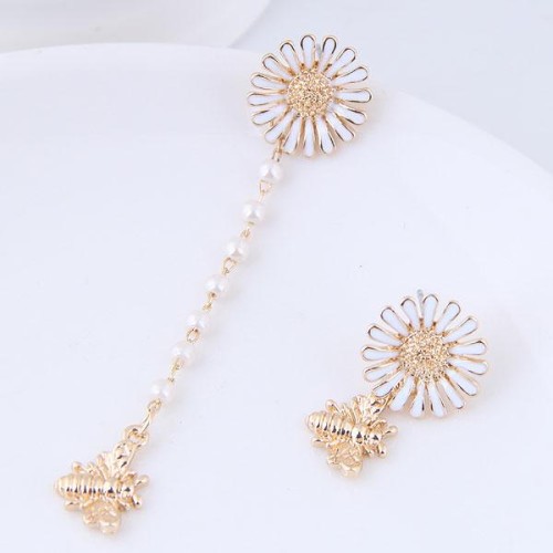 fine  Korean style fashion  sweetOL  chrysanthemum  asymmetry temperament personality ear stud