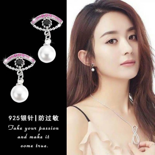 fine  Korean style fashion sweetOL all-Purpose eyes Pearl personality ear stud