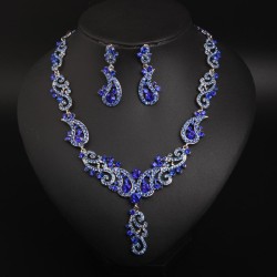 occidental style necklace earrings set  luxurious fully-jewelled clavicle neck..