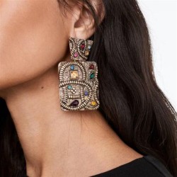  new creative earrings Europe palace wind retro fashion Earring earring