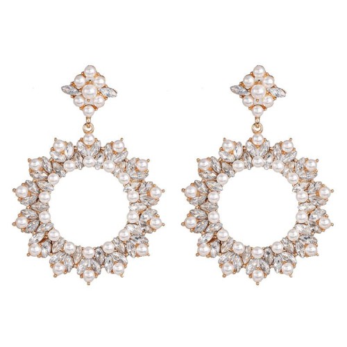 UR fashion beautiful Pearl Rhinestone earrings occidental style wind earring high-end