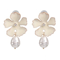 Korean style beautiful Pearl earrings small fresh classic flowers earring craf..