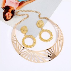 Metal Collar occidental style exaggerating short necklace earrings set fashion..