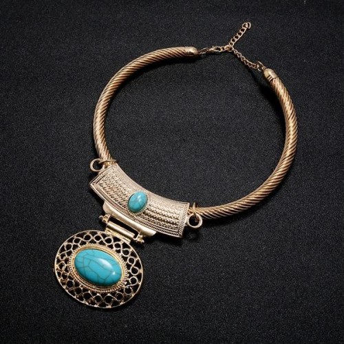 occidental style retro fashion personality short style hollow Oval turquoise necklace Metal Collar