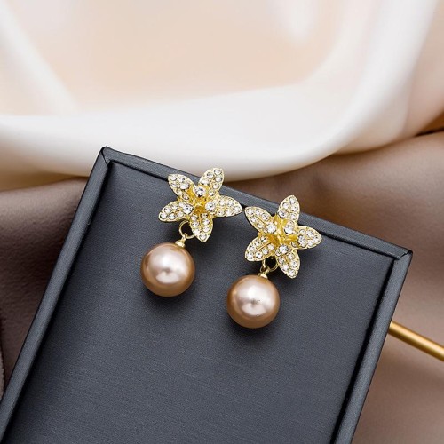 silver flash diamond flowers Pearl earrings woman summer samll arring Korea temperament earring woman