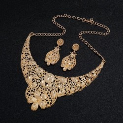 occidental style Alloy fashion brief hollow pattern necklace earrings set