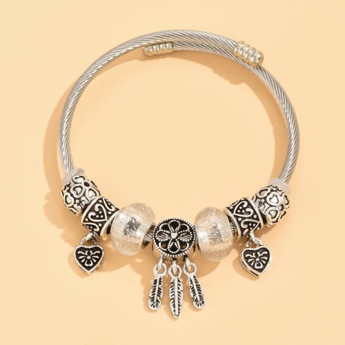 occidental style fashion Metal concise love leaves woman bangle