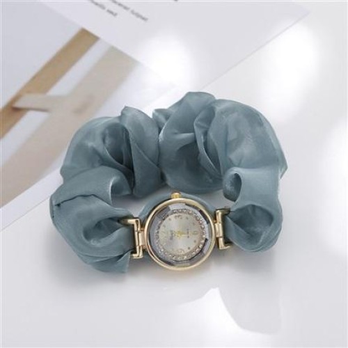 lady personalty fashon temperament bref Alloy Bracelets watch fashon lesure cloth belt quartz watch