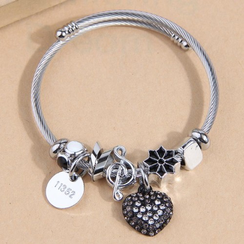 fashion conciseOL concise flash diamond love temperament lady bangle