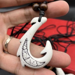 retro resin pendant imitate tooth necklace pendantollier