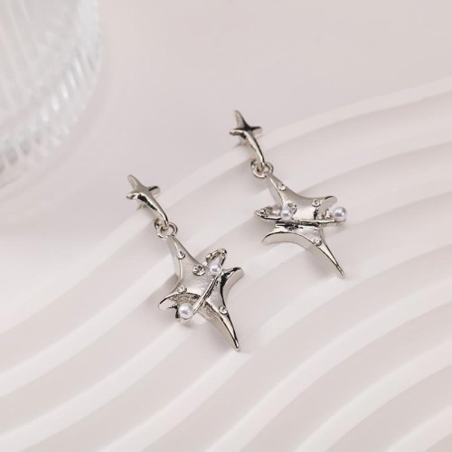 personality wind samll geometry star diamond earrings woman fashion ear stud Earring