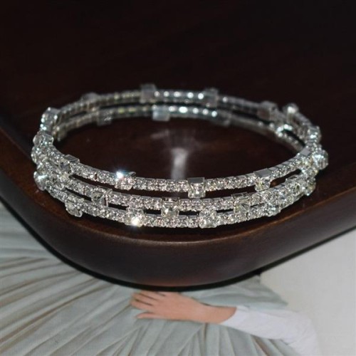 opening bangle textured woman bracelet row Rhinestone surround bangle