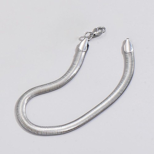 Fashionable and Simple Stainless Steel Embossed Charm Necklace Bracelet Men Jewelry Set