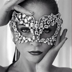 ( Silver) Rhinestone surface  occidental style day woman mask