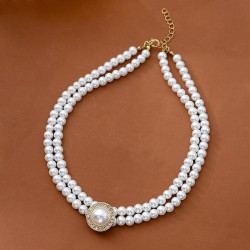  retro Pearl necklace  samll wind geometry Round clavicle chain elegant wind