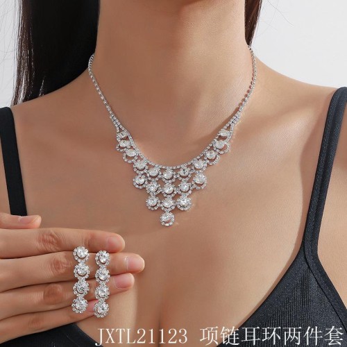   occidental style fashion claw chain Rhinestone necklace earrings set  all-Purpose clavicle chain