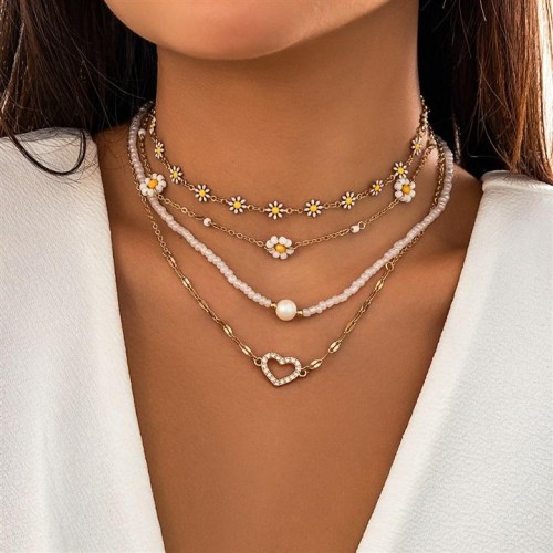 occidental style  daisy flowers beads necklace  samll diamond heart-shaped Pearl clavicle