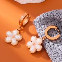 fashion concise flowers Pearl titanium steel temperament lady buckle earring