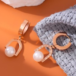 fashion conciseU Word Pearl titanium steel temperament lady buckle earring