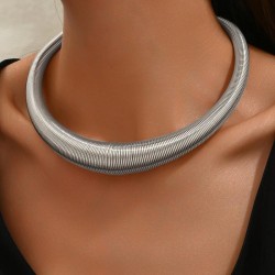 fashion Metal concise temperament lady necklace Collar
