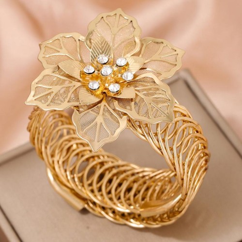 1 fashion conciseOL flowers temperament opening bangle