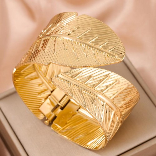 1 fashion Metal concise leaves opening temperament bangle