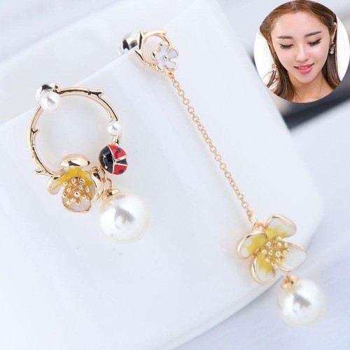 fine  Korean style fashion  sweetOL concise flowers Pearl all-Purpose temperament personality asymmetry ear stud
