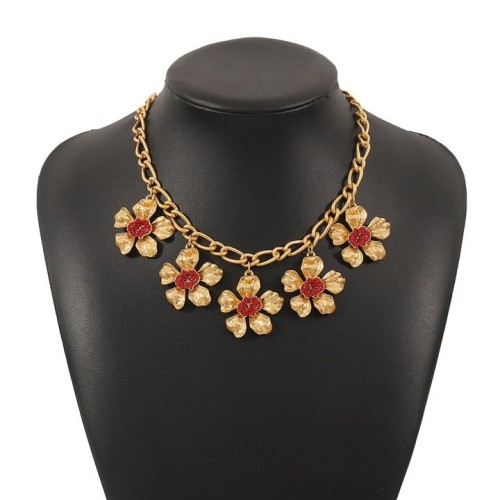 occidental style palace wind creative three-dimensional flowers necklace  retro temperament brief 
