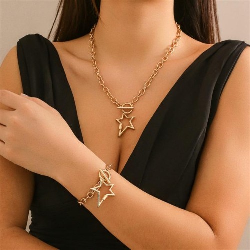 occidental style love necklace set womennecklace  exaggerating Metal hollow Street Snap