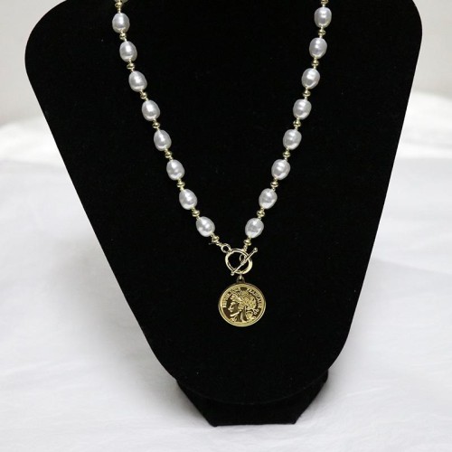 brief retro high Pearl coin pendant necklace fashion temperament clavicle chainO buckle
