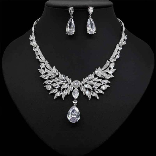 occidental style retro ethnic style angel wings zircon pendant necklace high luxurious earrings set